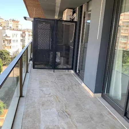 Geraeumige Ferienwohnung Mit Pool 160M² 3 Schlafzimmer 2 Baeder Stube Und Kueche Appartamento Antalia